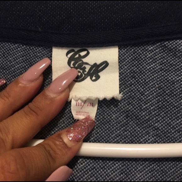 🔴SOLD🔴 MENS V-NECK CARDIGAN - Picture 2 of 3